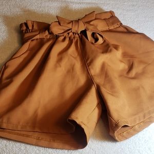 Cute Brown Elastic Band Shorts